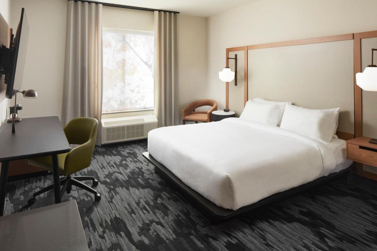 Fairfield Inn & Suites By Marriott Stony Creek ภายนอก รูปภาพ