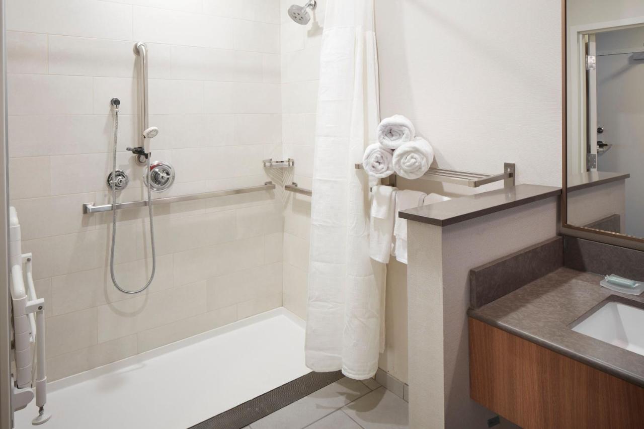 Fairfield Inn & Suites By Marriott Stony Creek ภายนอก รูปภาพ